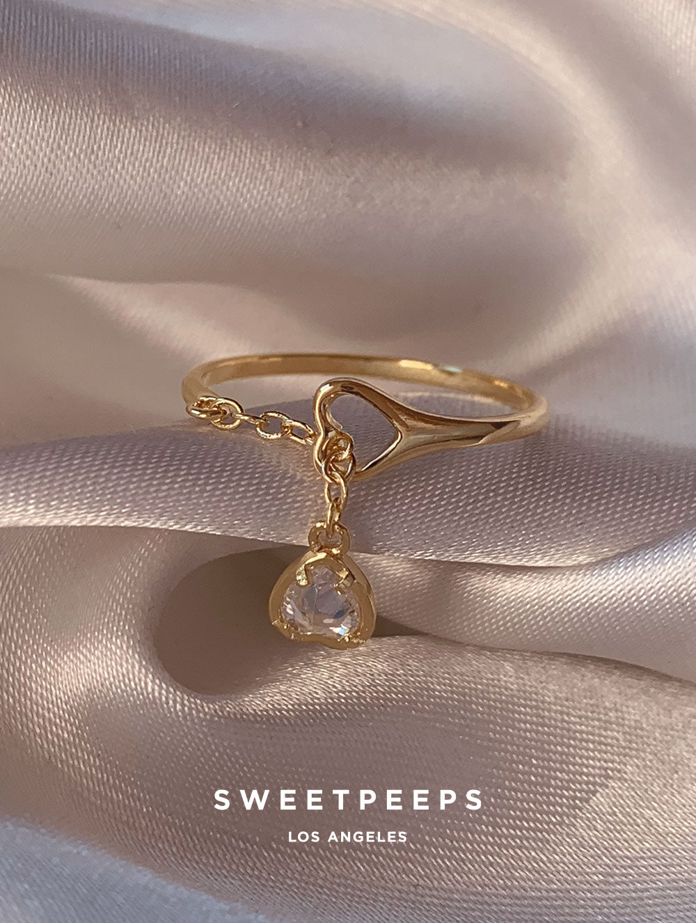Heart Loop Chain Ring