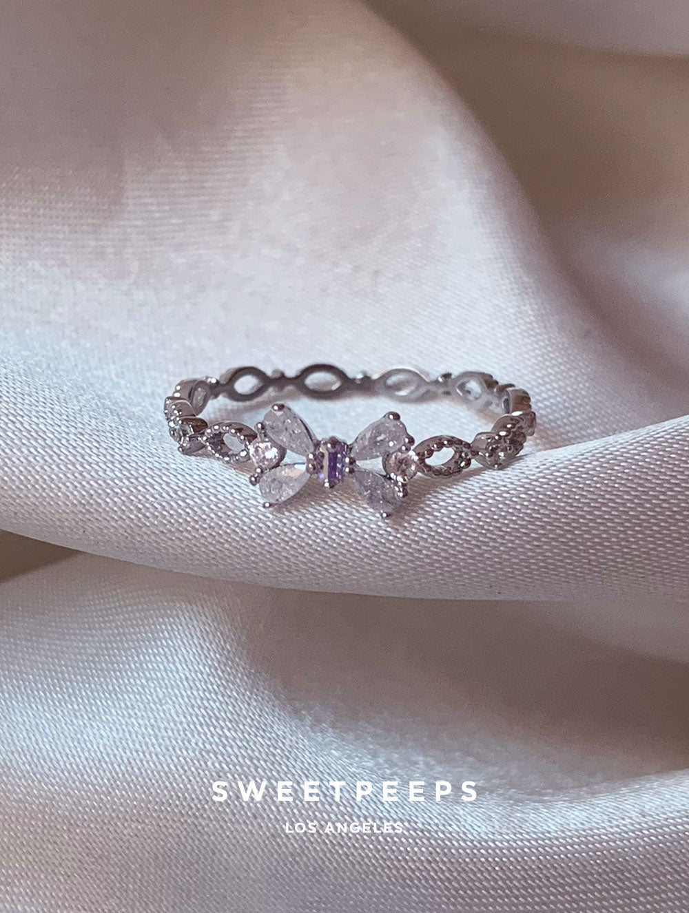 Fluttering Bow Ring - Silver