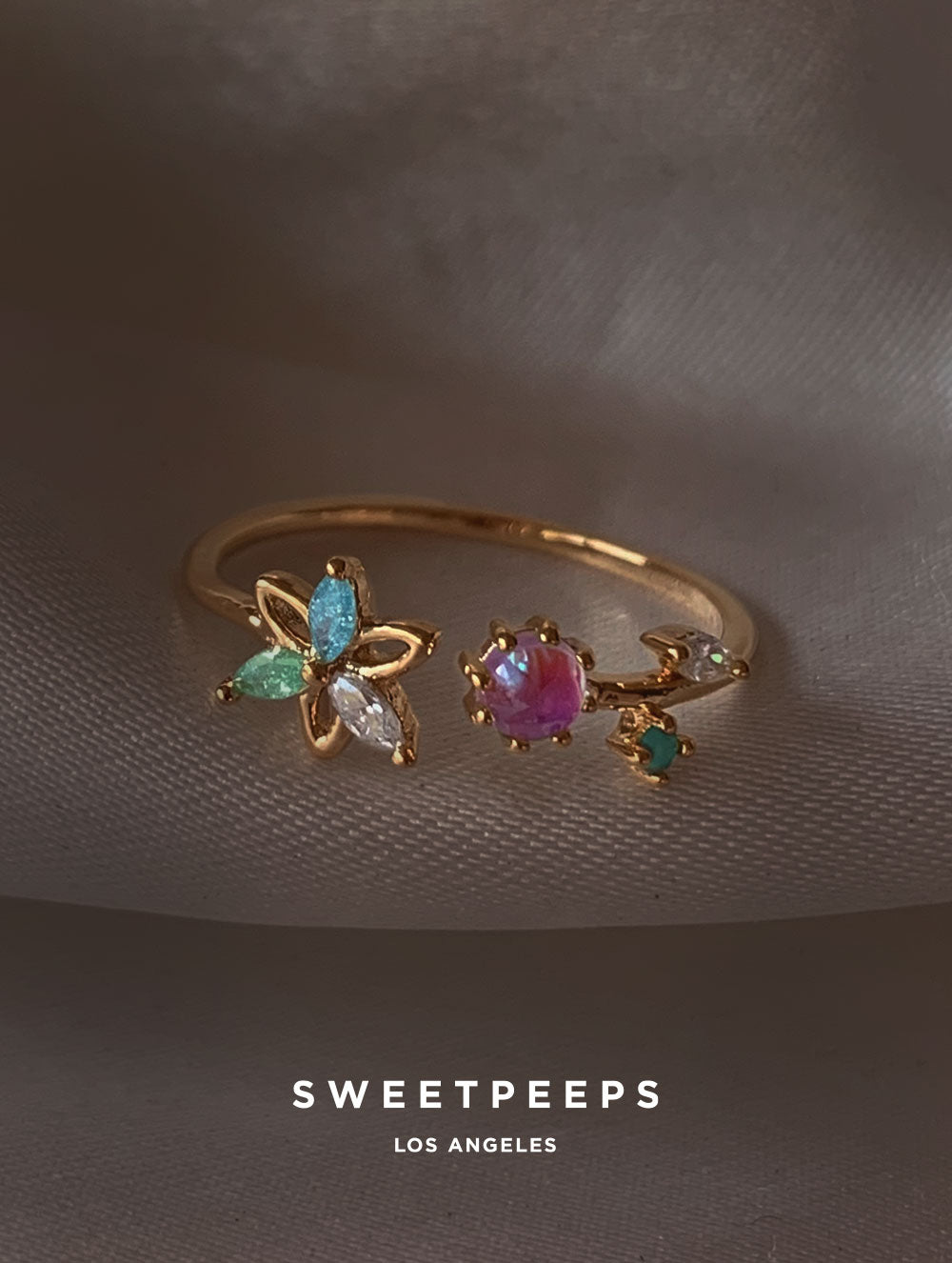 Lilith Teals Petal Ring