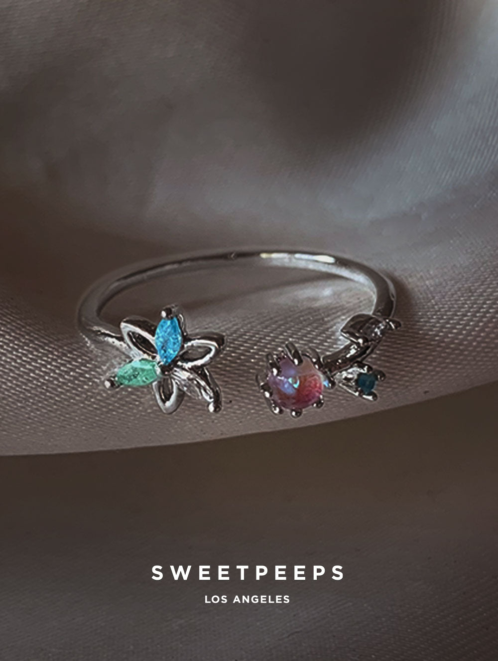 Lilith Teals Petal Ring - Silver