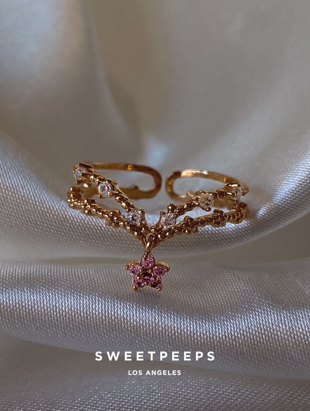 Antonia Star Ring