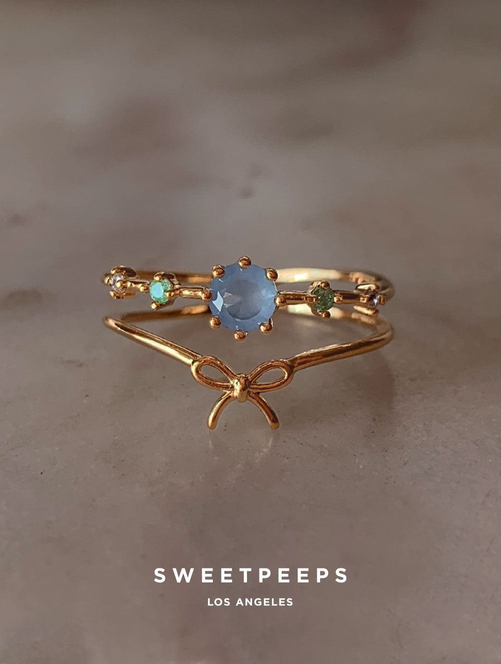 Ribbon Blue Gem Ring