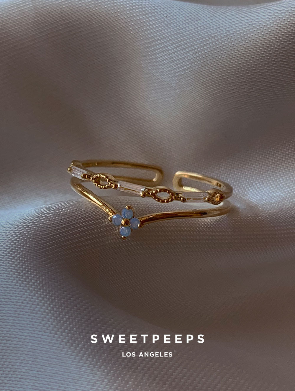 Sayla Crystal Clover Ring