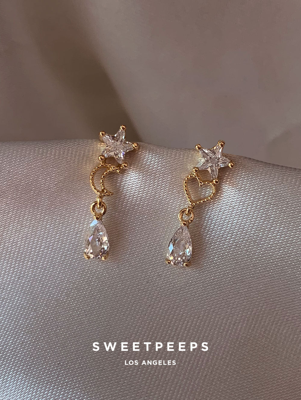Kirari Star x Moon Studs