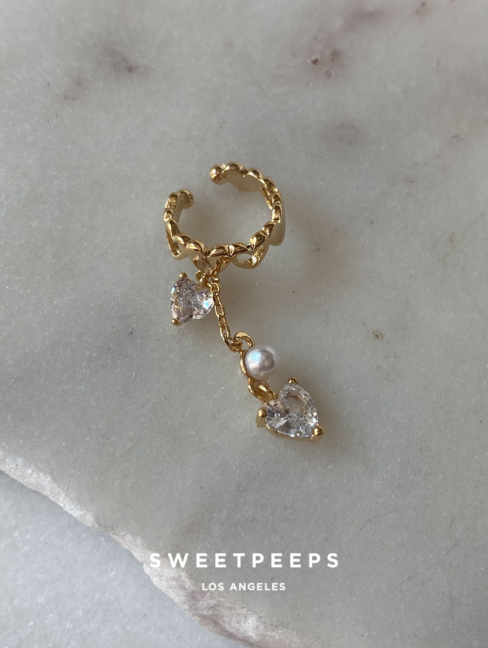 Heart Charmer Ear Cuff