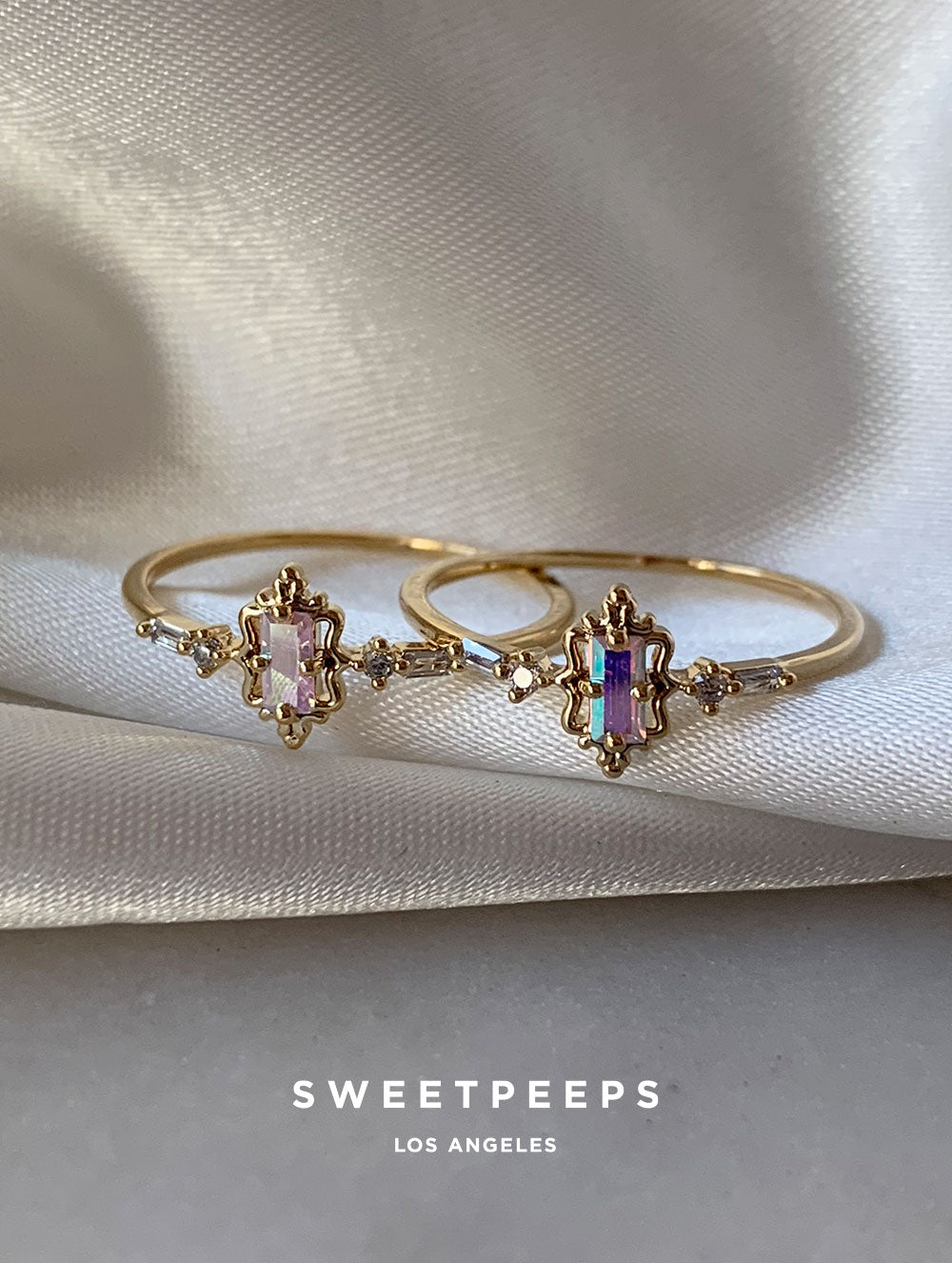 Frame Rectangle Gem Ring