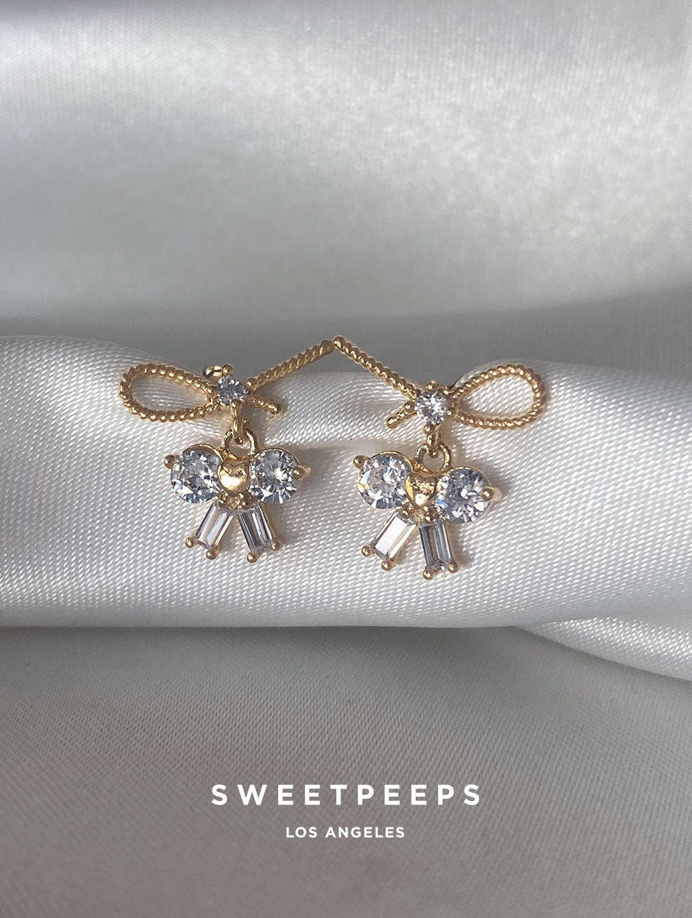 Ribbon Dangle Studs