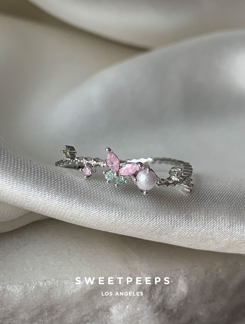 Pearly Butterfly Ring - Silver