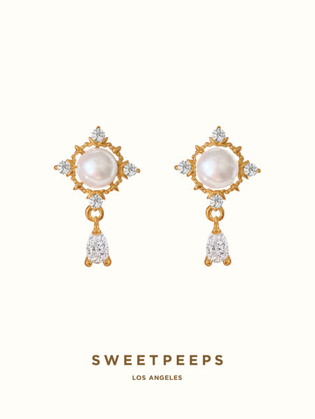 Penelope Pearl Studs – SP Inc.