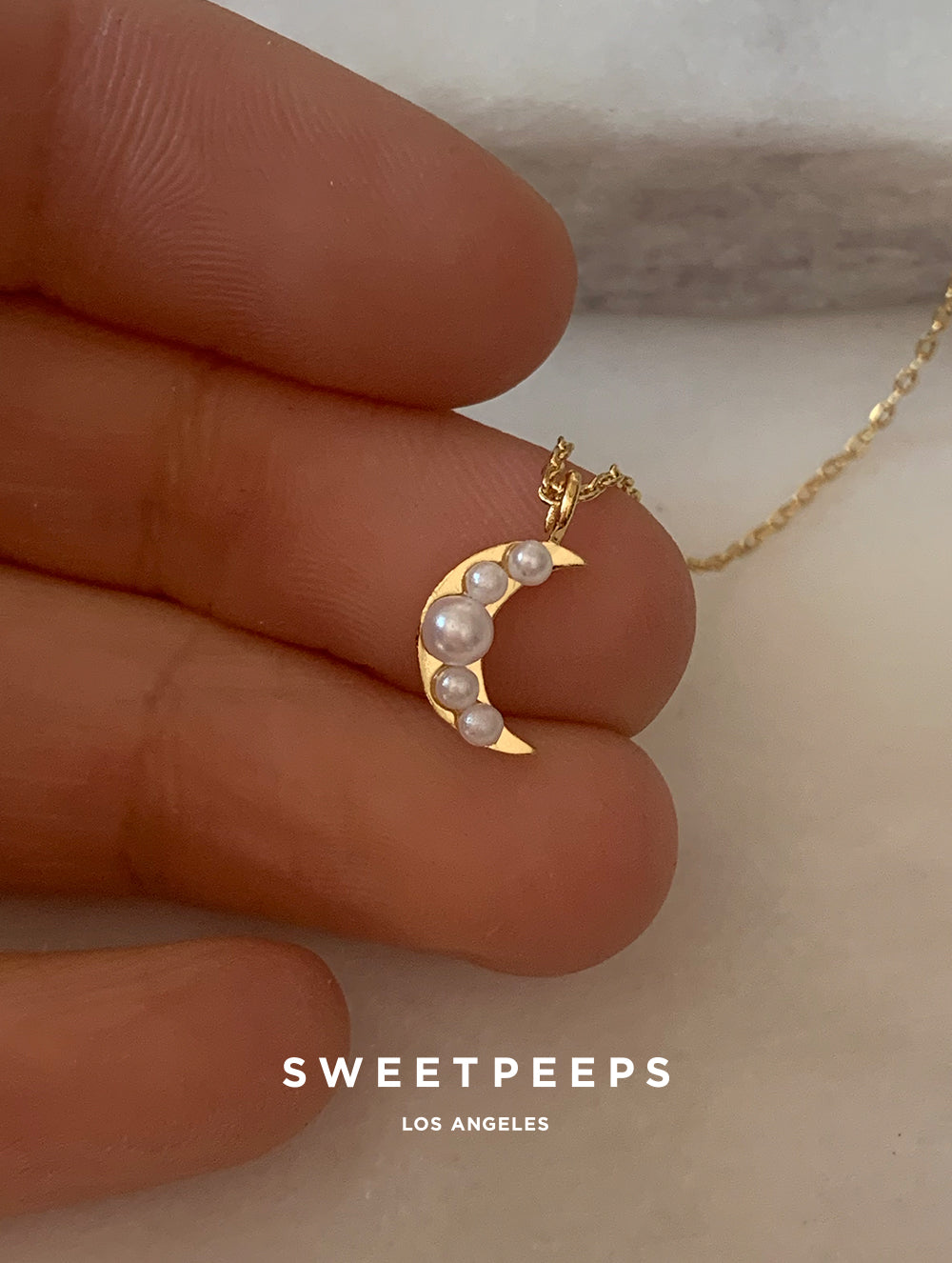 18K Gold Dipped Pearl Crescent Necklace (PE4)