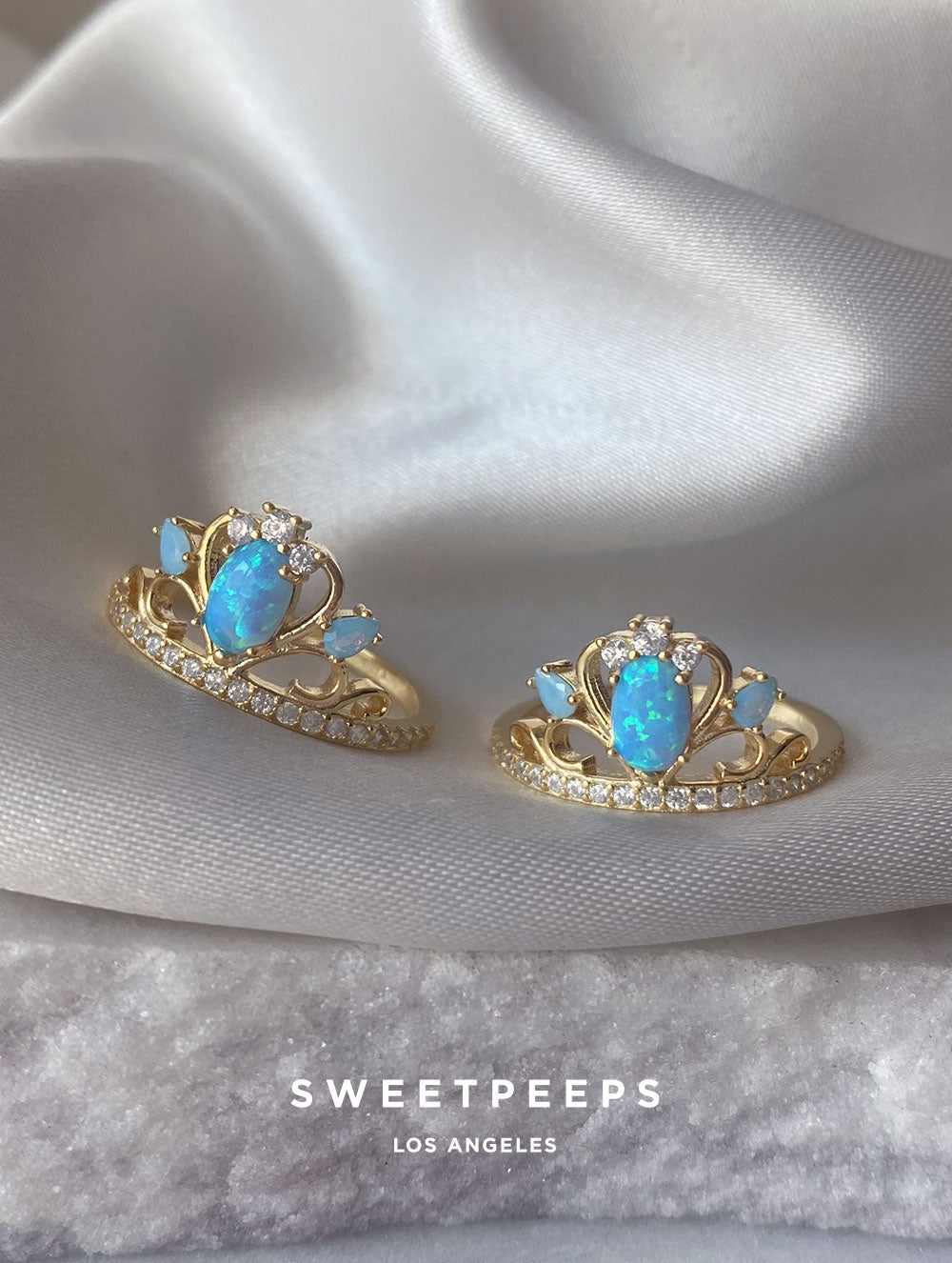 Oval Blue Crown Ring