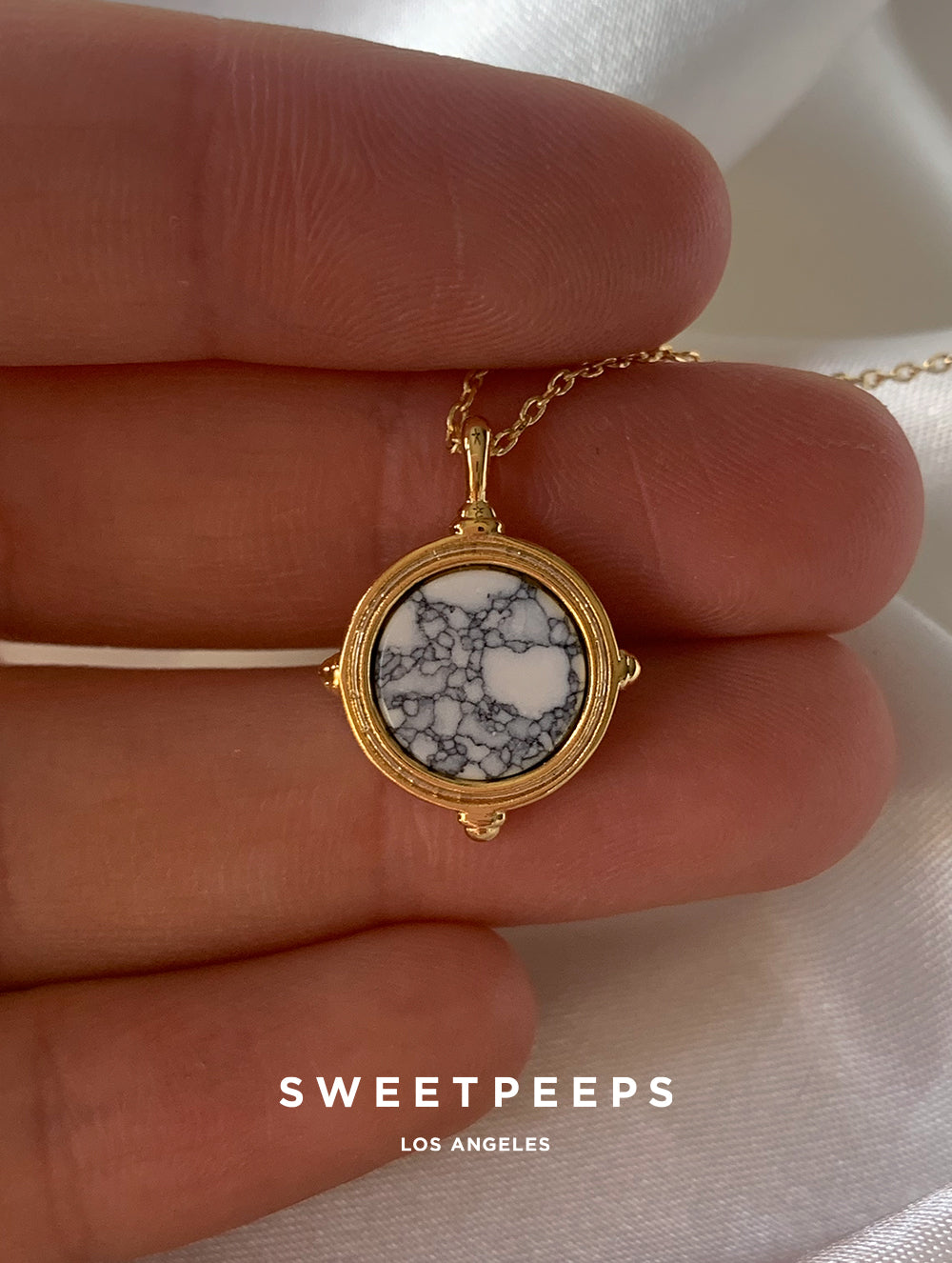 Marble Classic Necklace