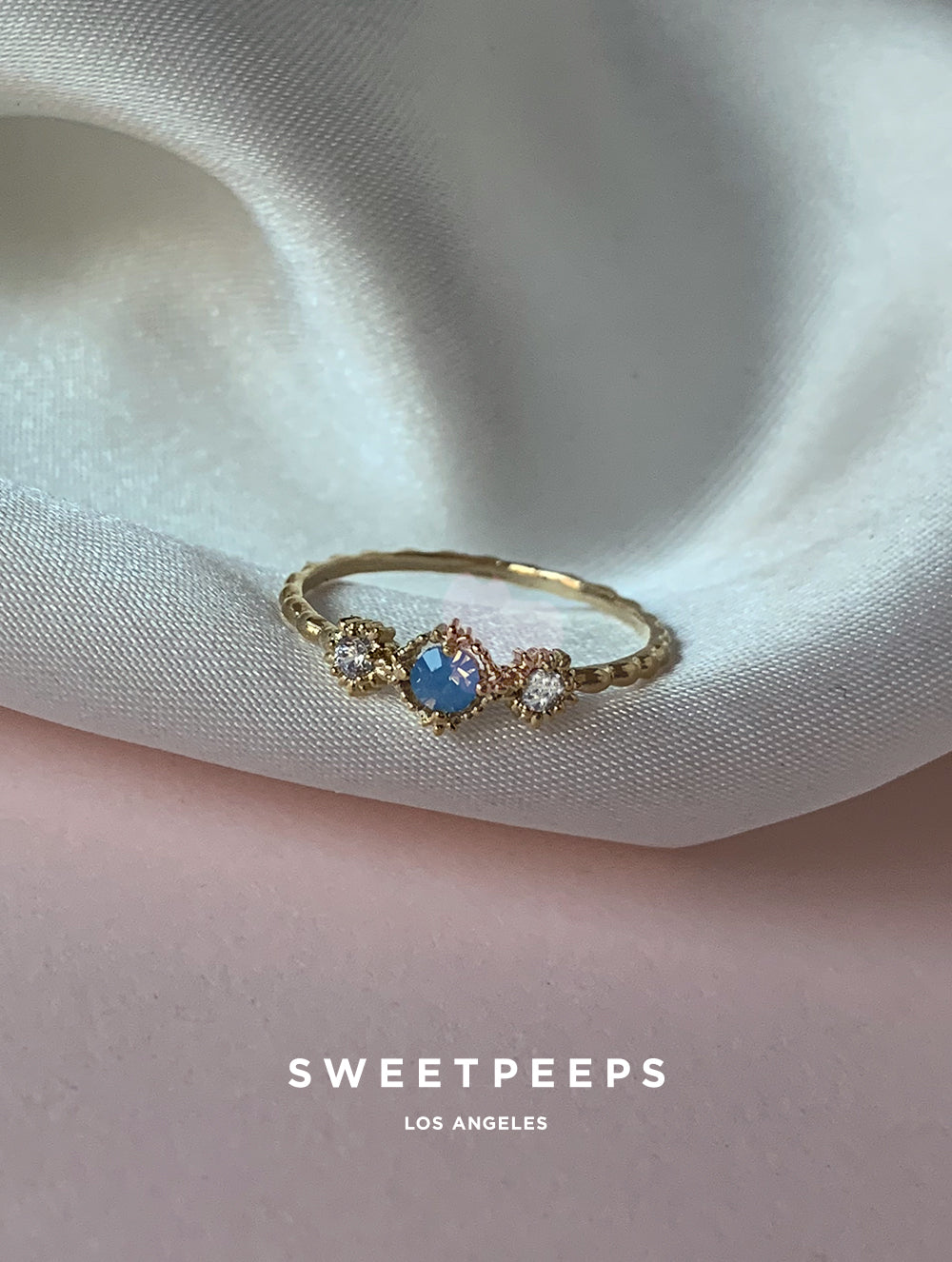 Hazel Blue Eyes Ring
