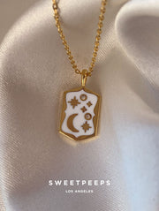 18K Lucky Card Necklace