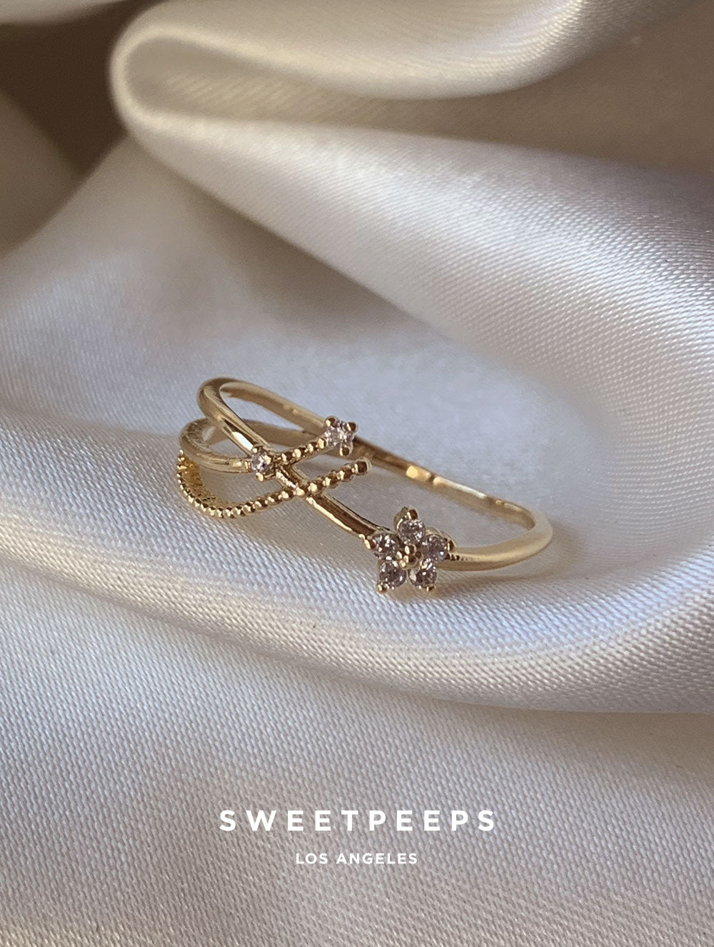 Dream Nest Star Ring