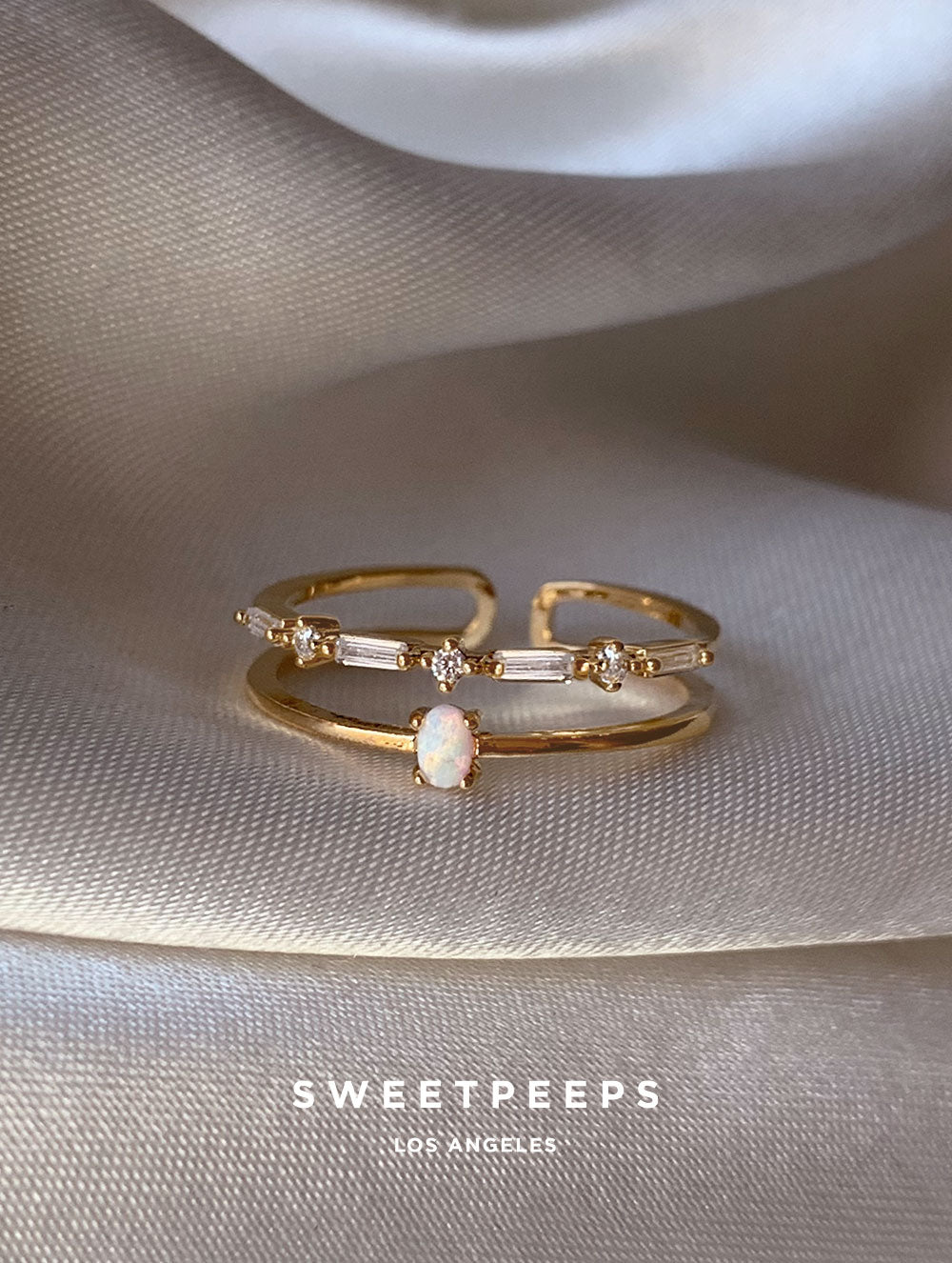 Capsule Collection Ring