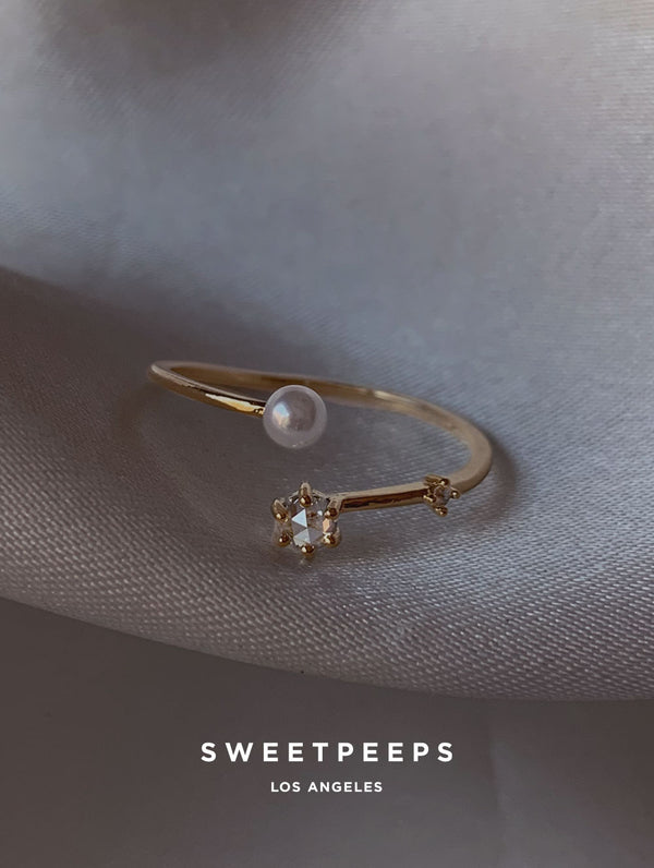 Cynthia Delicate Pearl Ring