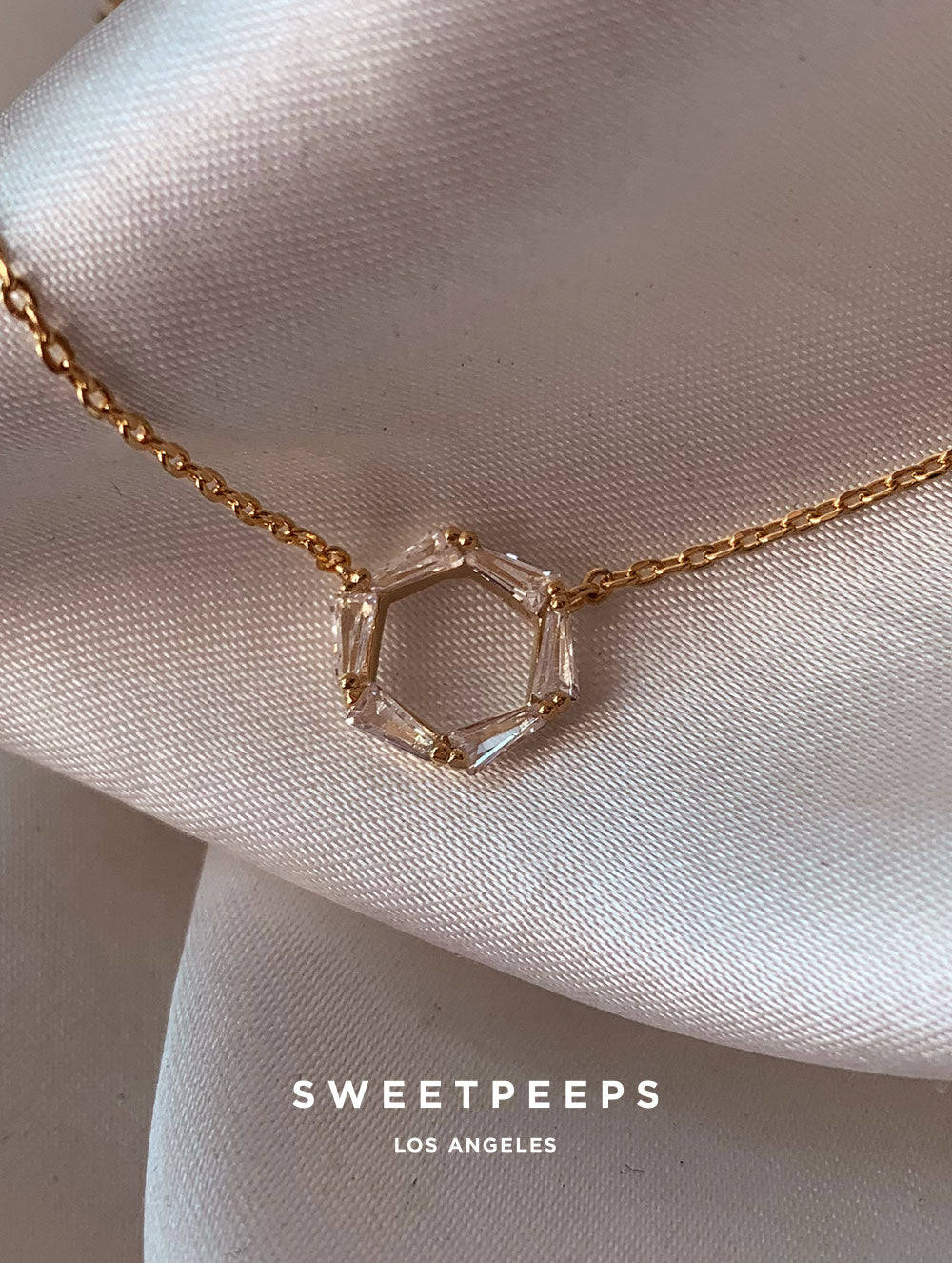 Benedict Classic Circle Necklace