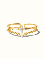 Elegant Clover Ring