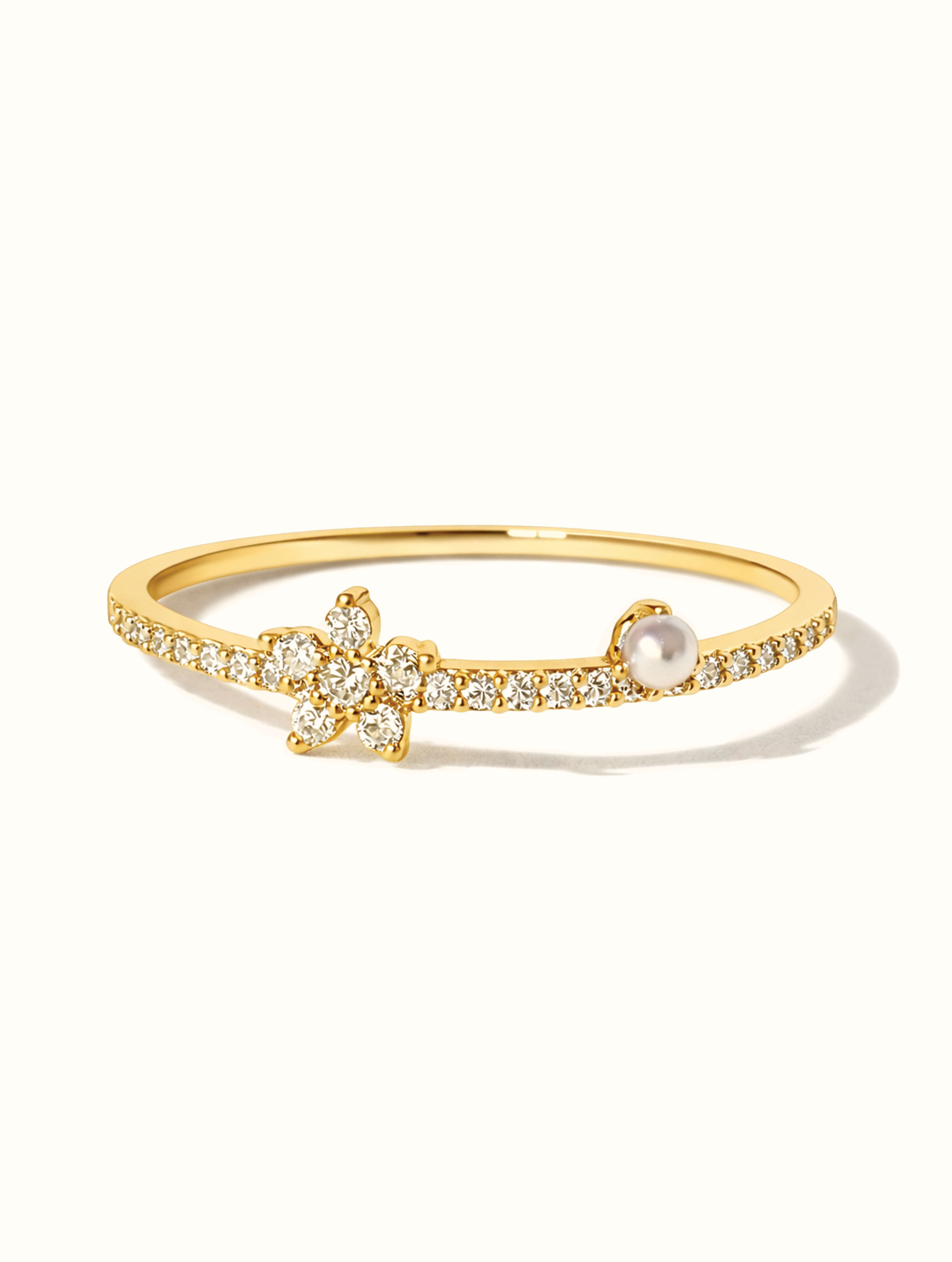 Suki Pearl Flower Band Ring