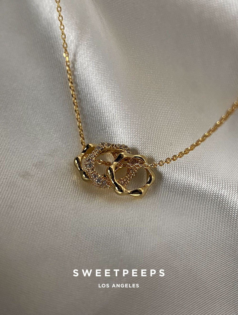 18K Eternal Rings Necklace