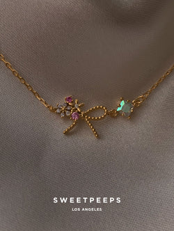 Judith Pretty Bow Necklace