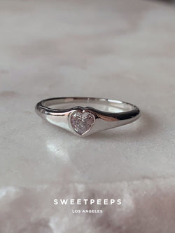 Classic Heart Signet Ring - Silver
