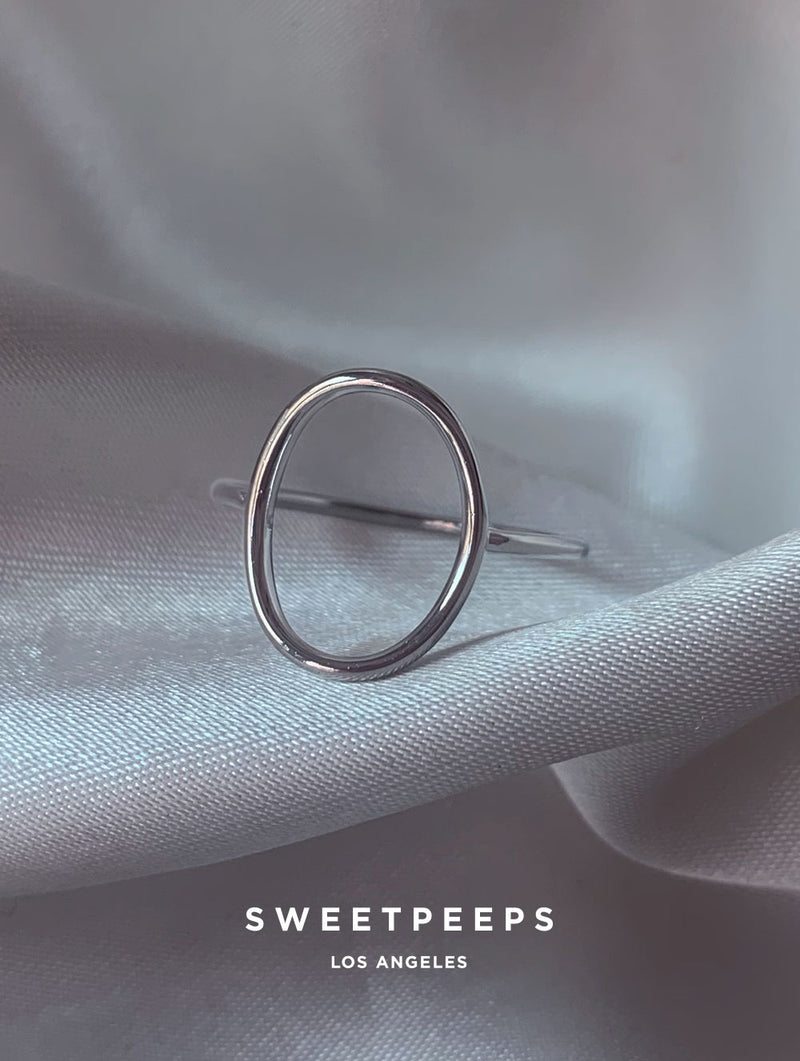 Oval Shapes Ring - Silver