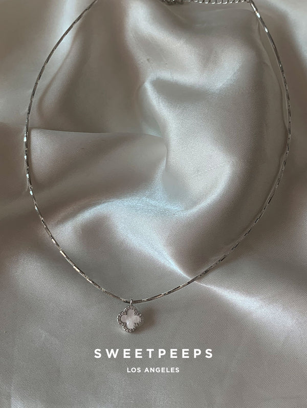 Clover Bold Necklace - Silver