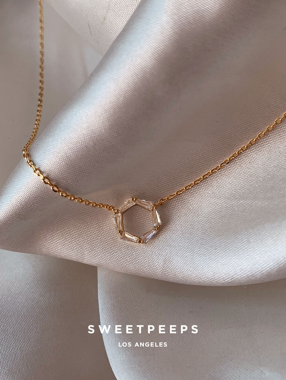 Benedict Classic Circle Necklace