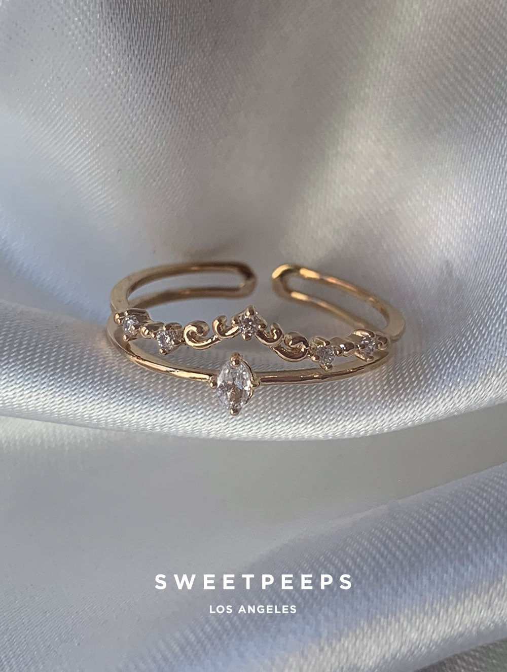 Shimmer Throne Ring
