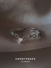 Noella Heart Throne Ring - Silver