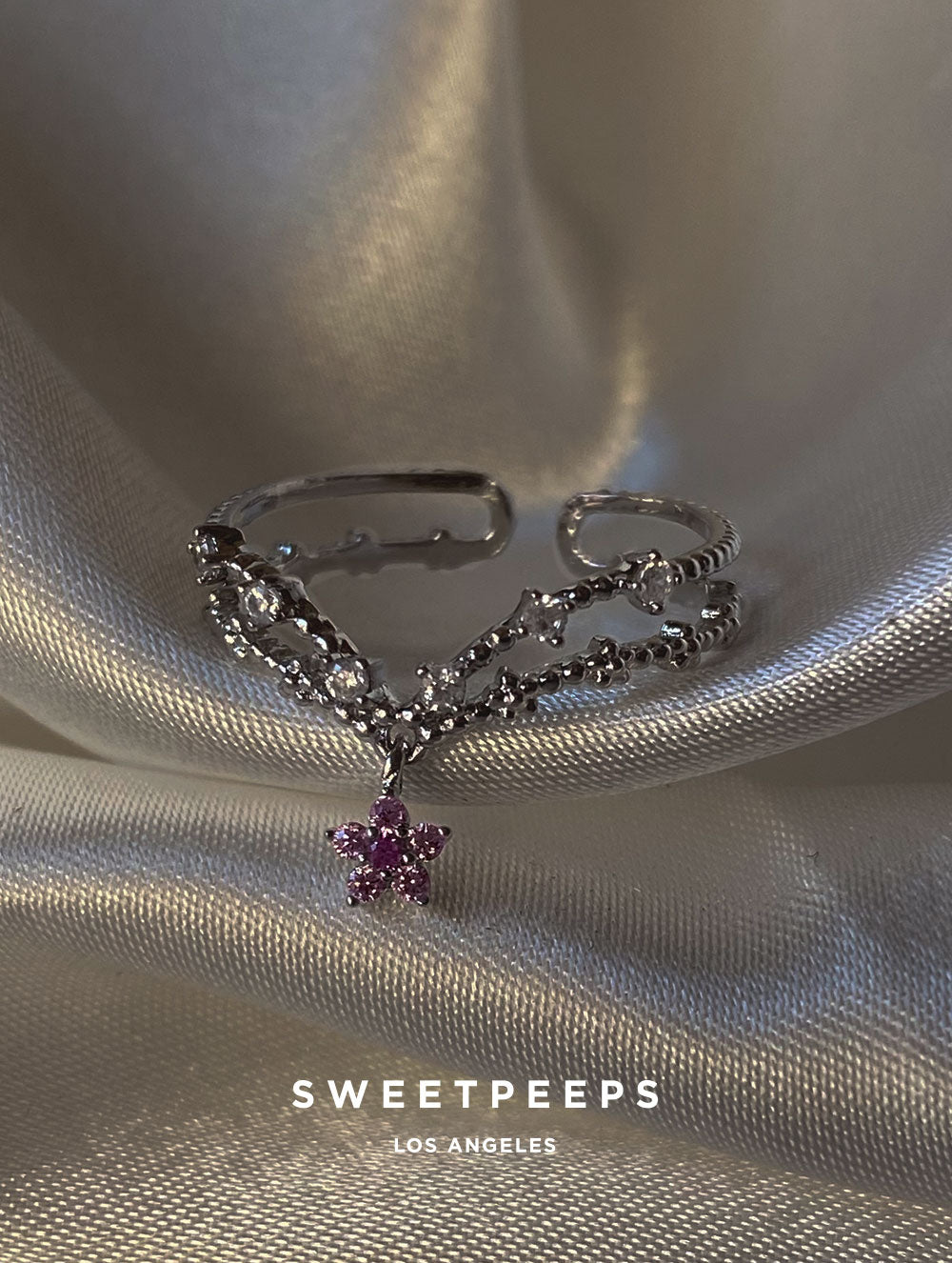 Antonia Star Ring - Silver