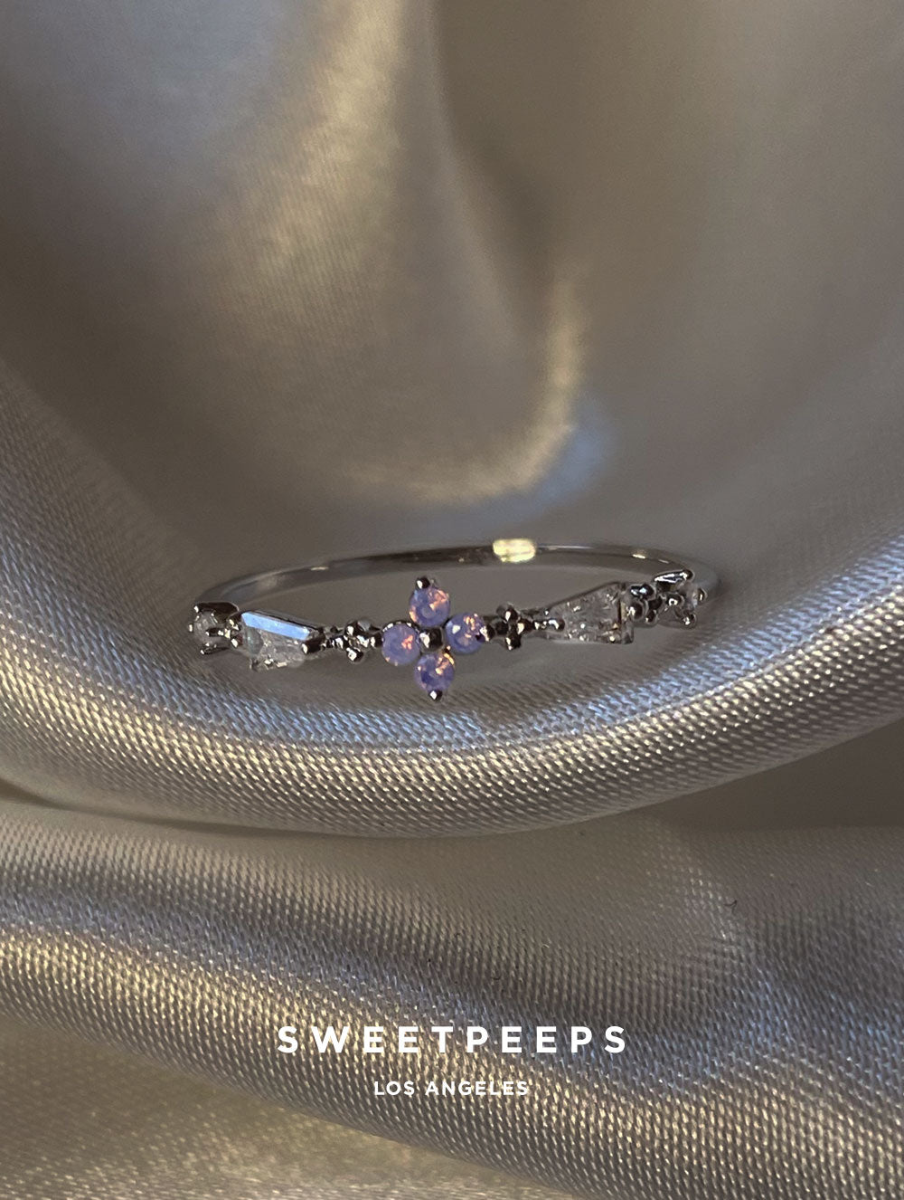 Annabelle Dainty Clover Ring - Silver
