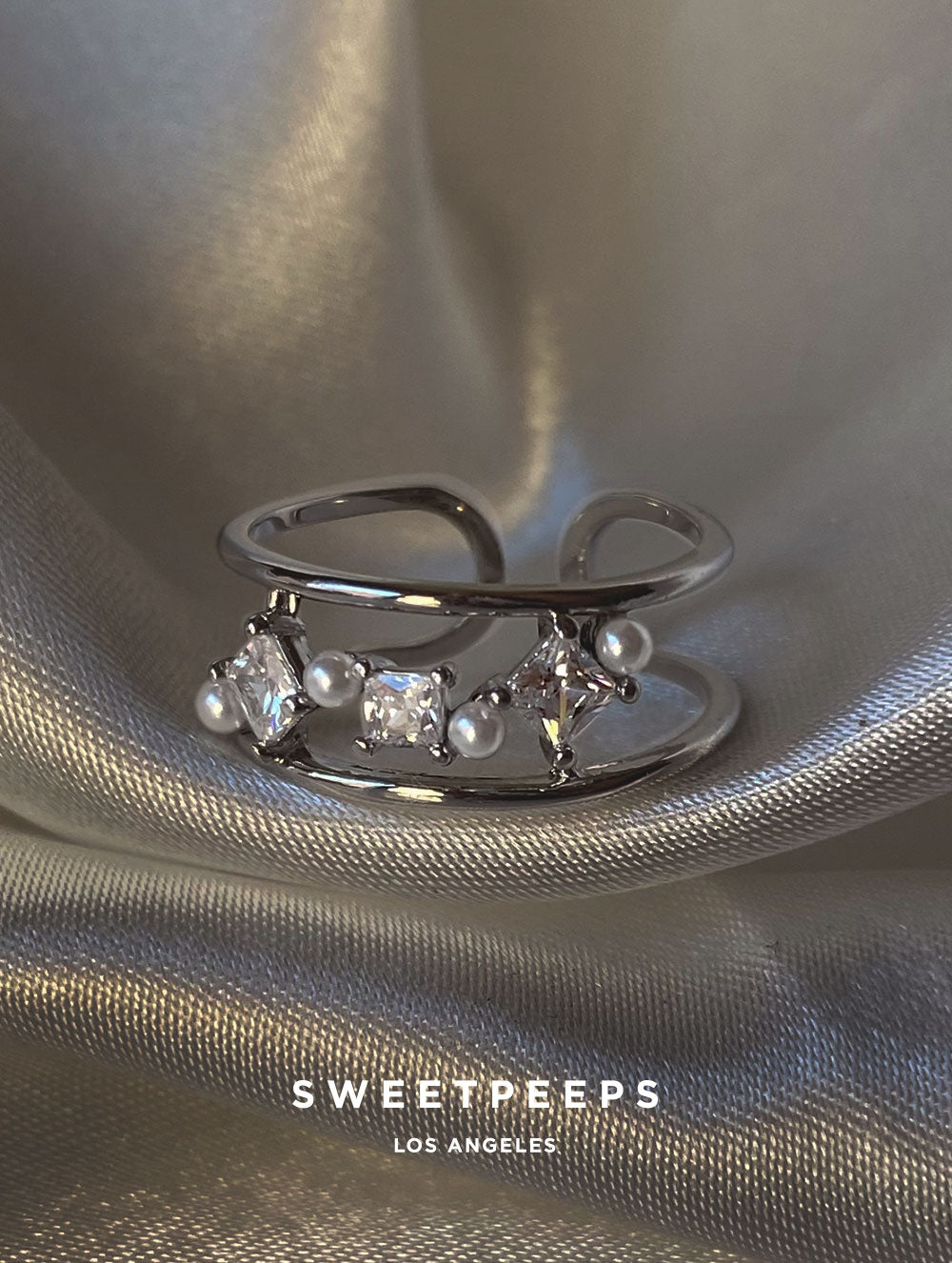 Alice Pearl Encrusted Ring- Silver