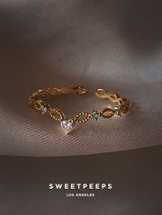 Noella Heart Throne Ring