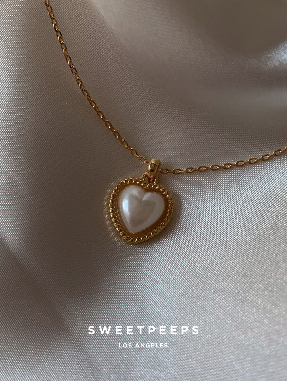 Tessa Pearl Heart Necklace