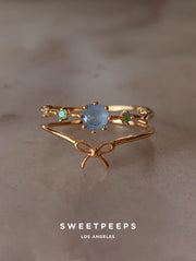 Ribbon Blue Gem Ring