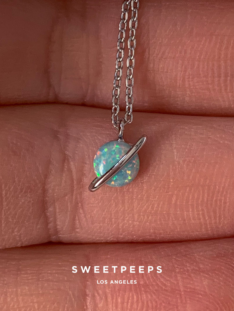 Galactica Tiny Opal Necklace - Silver
