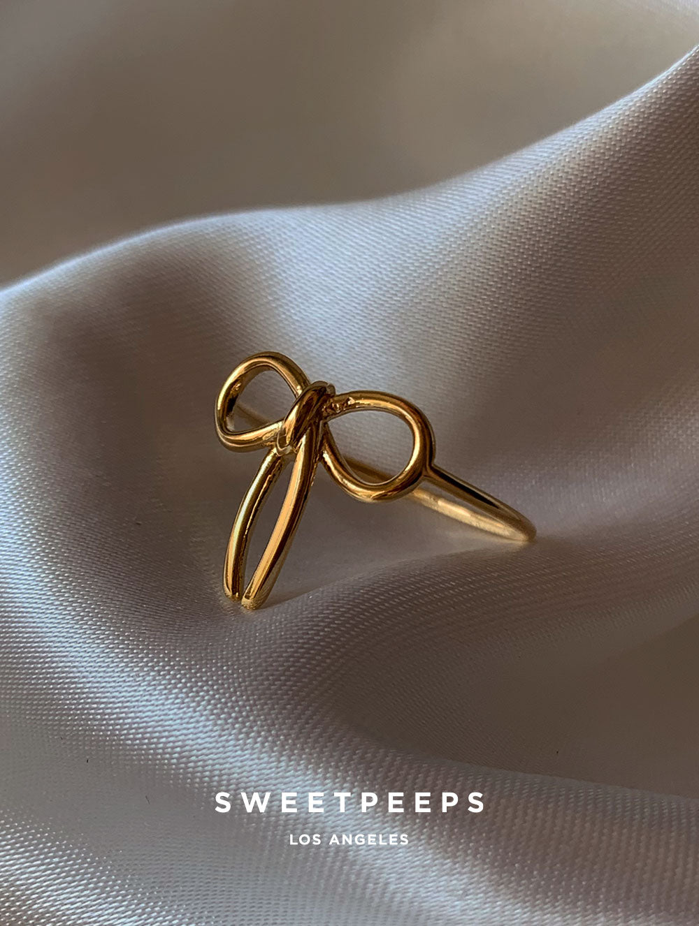 Ribbon Coquette Ring