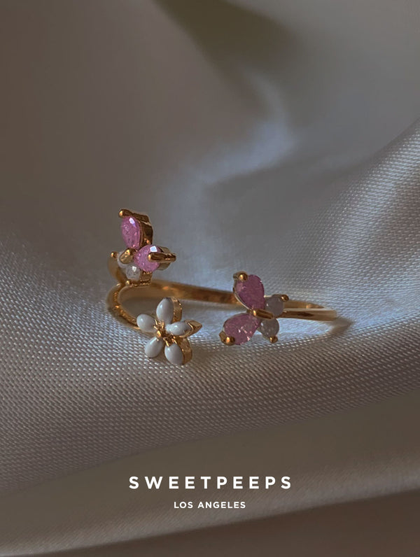 Annistyn Butterfly Ring - Pastel Pink