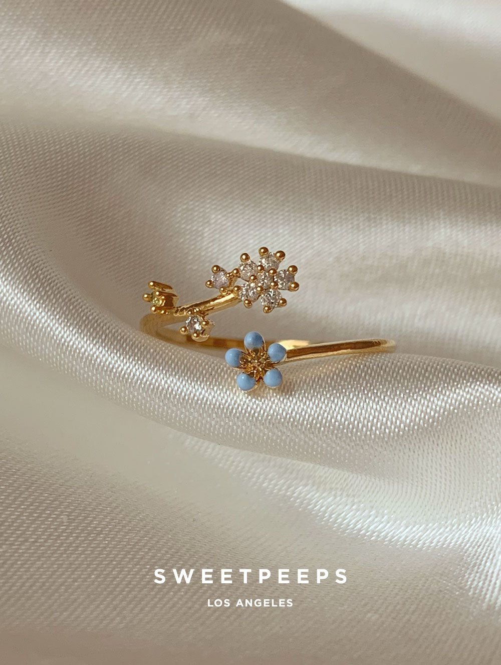 Bluestar Tiny Flower Ring