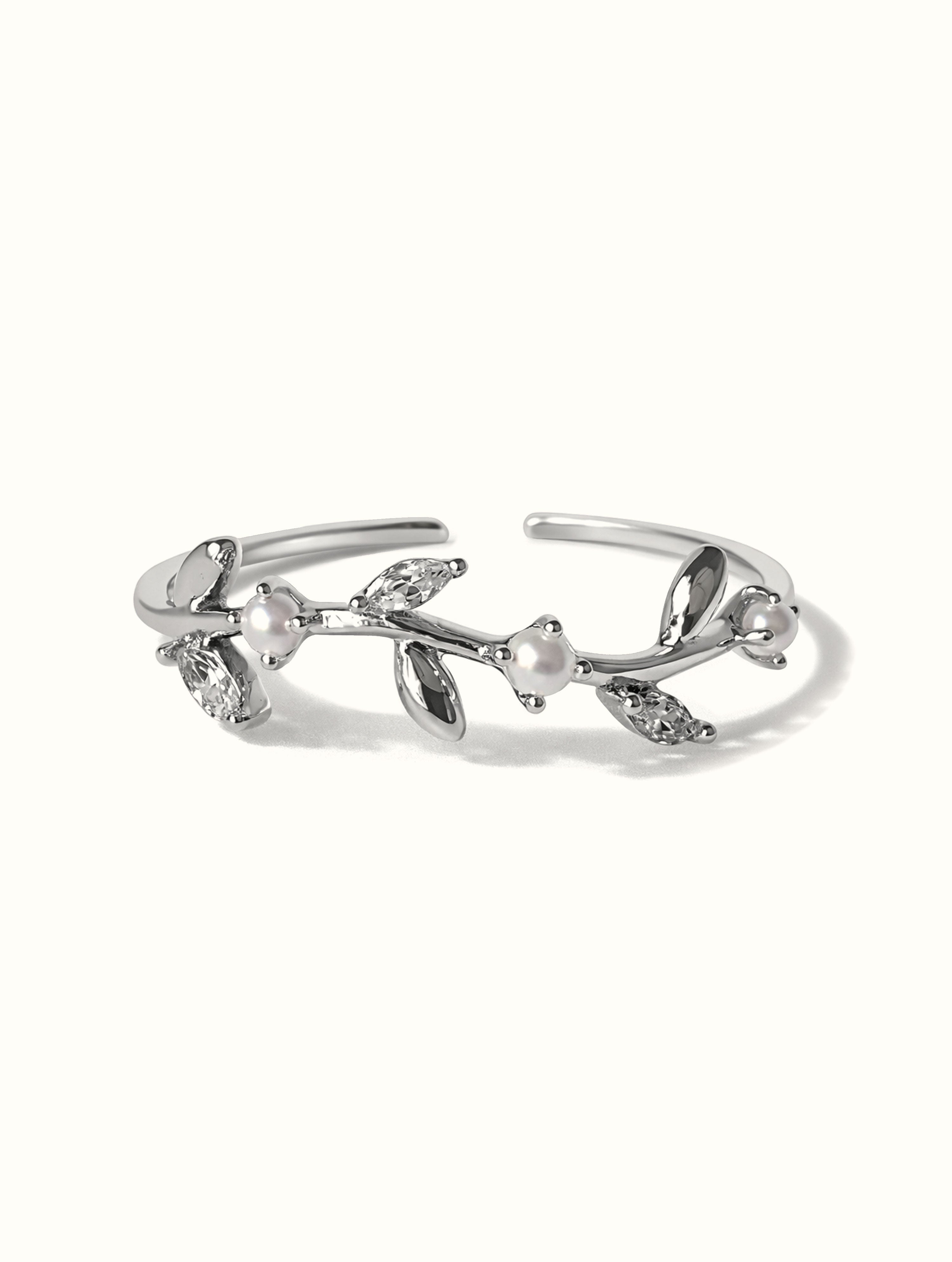 Georgia Pearl Leaf Ring - Silver