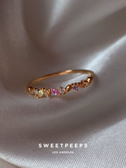 Festive Leaves Ring