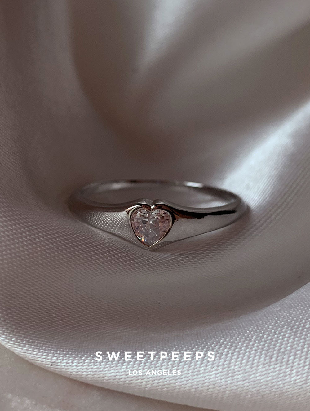 Classic Heart Signet Ring - Silver – SP Inc. Classic Heart Signet Ring - Silver – SP Inc.