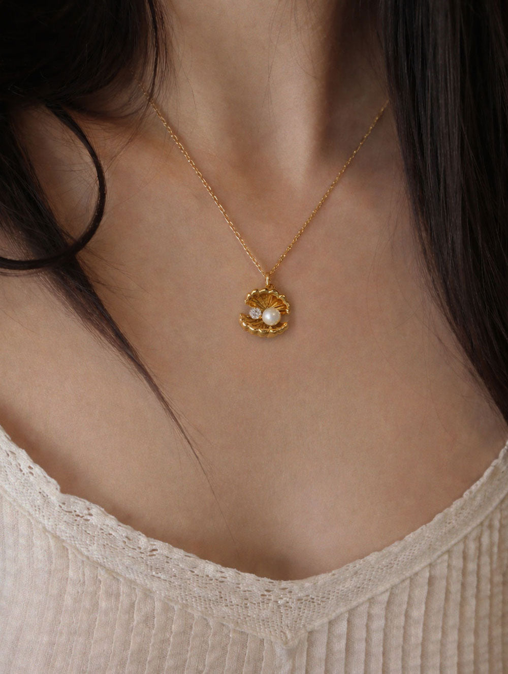 Liora Clam Pearl Necklace