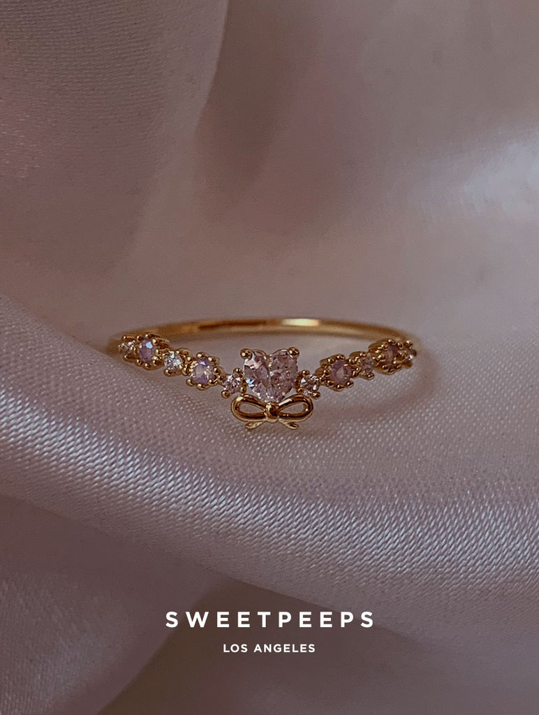 Cassidy Bow Heart Ring – SP Inc.