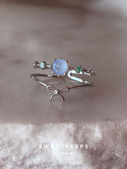 Ribbon Blue Gem Ring - Silver