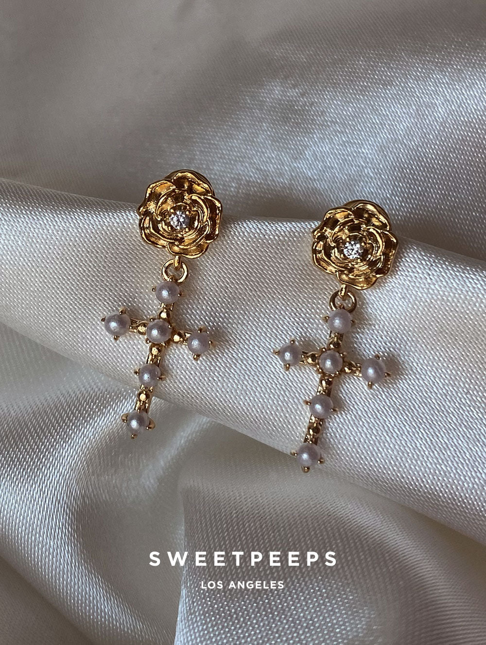 Corvina Cross Rose Studs