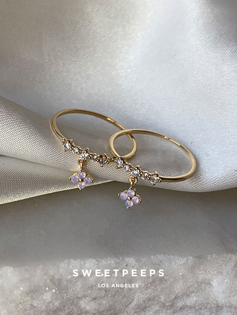 Clover Lavender Dangle Ring